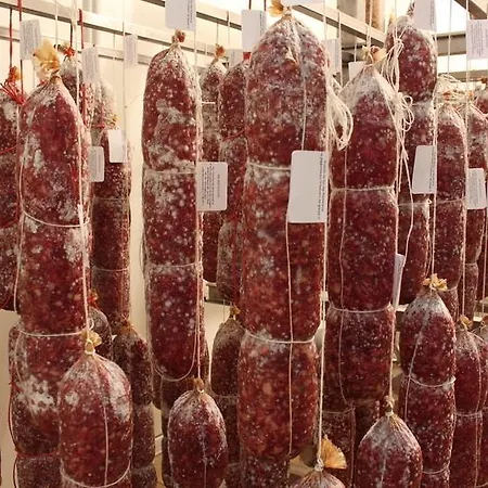 Mazzeracca Alloggio per agriturismo *