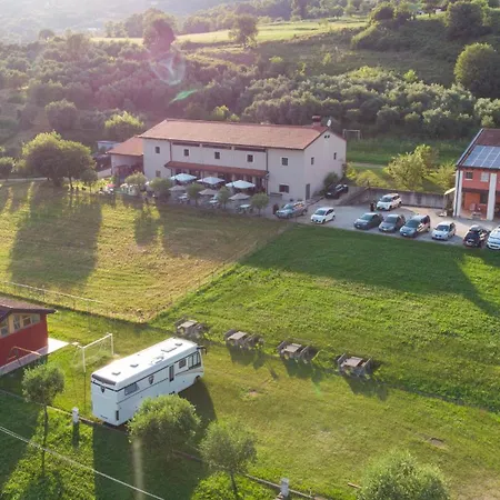 Mazzeracca Farm stay *